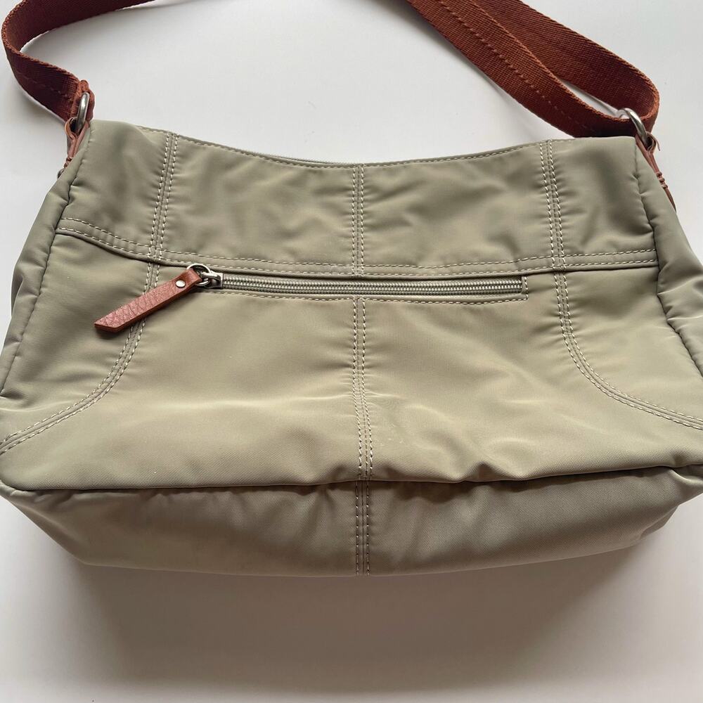 The Sak Green Nylon Casual Cross Body Purse - Picture 3 of 8